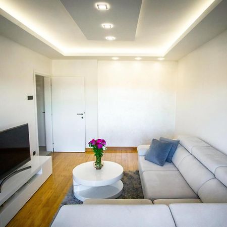 Apartman Simic - Stan Na Dan Bogatic Экстерьер фото
